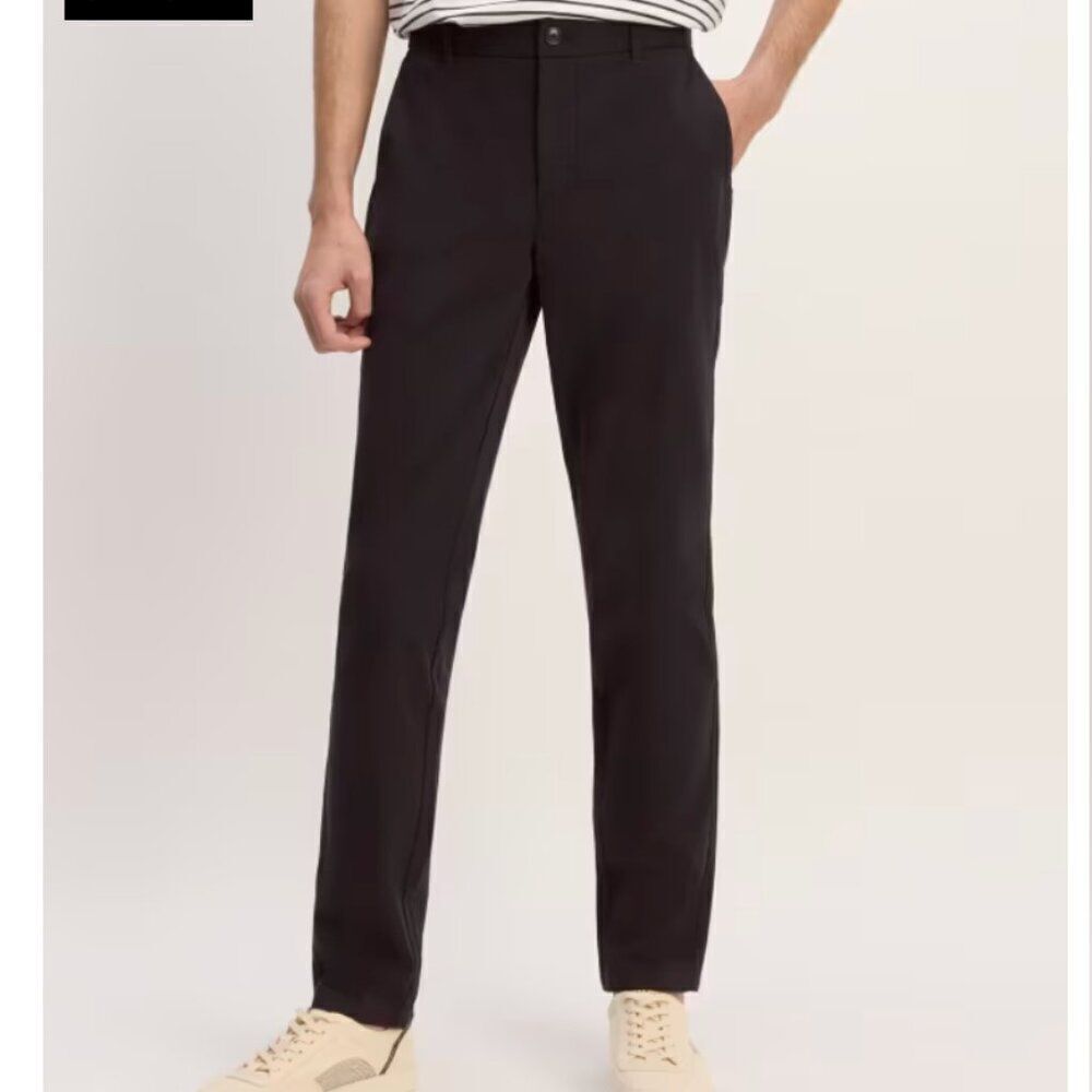 Everlane The Performance Chino Uniform Black Slim Fit